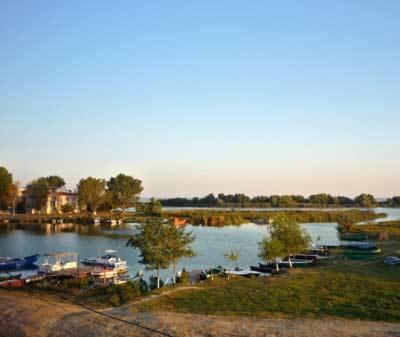 Pension Casa Sibiana Суліна Екстер'єр фото